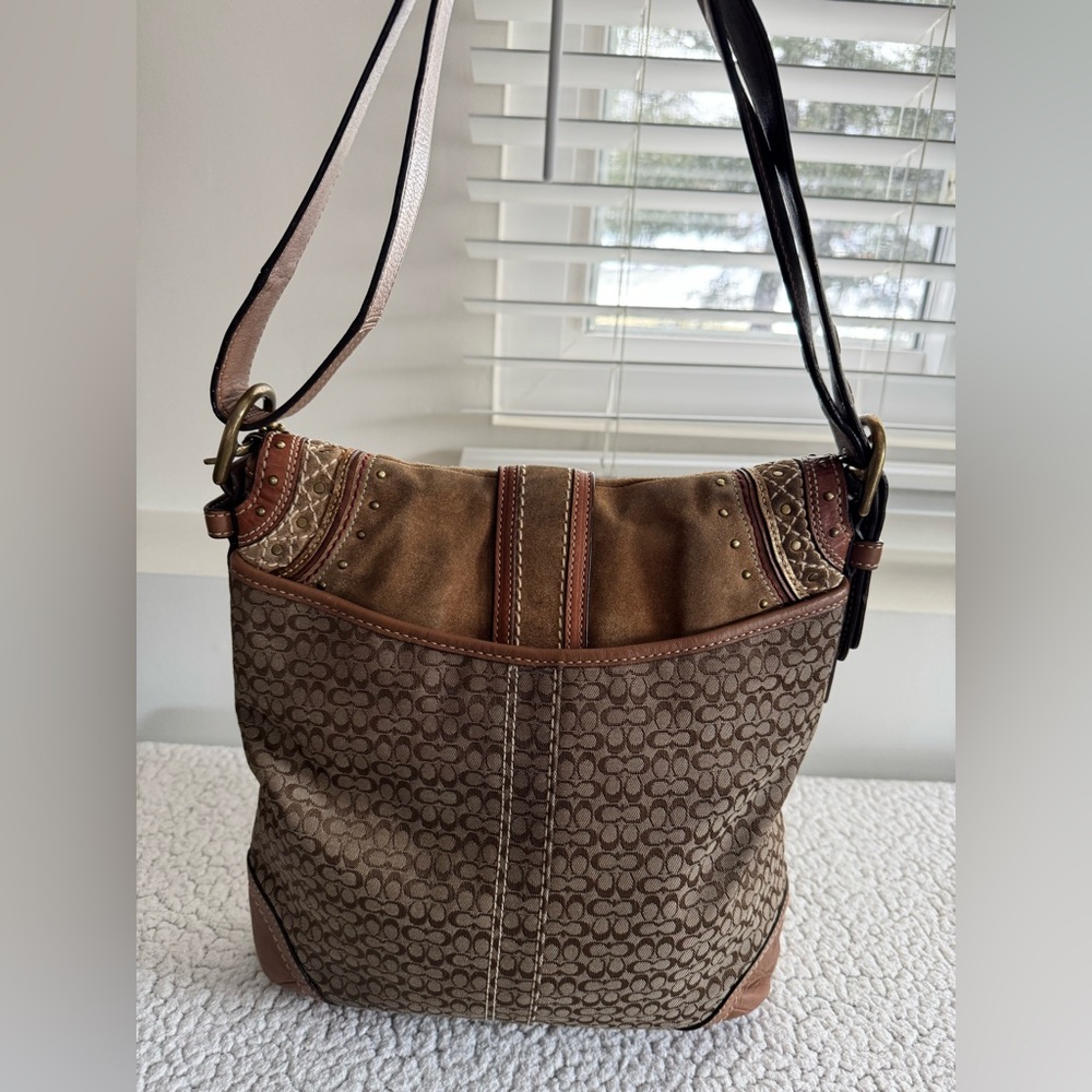 Coach Y2K Soho Signature Canvas Suede Studded Rivets Bag With Matching Wristlet - Picture 5 of 17